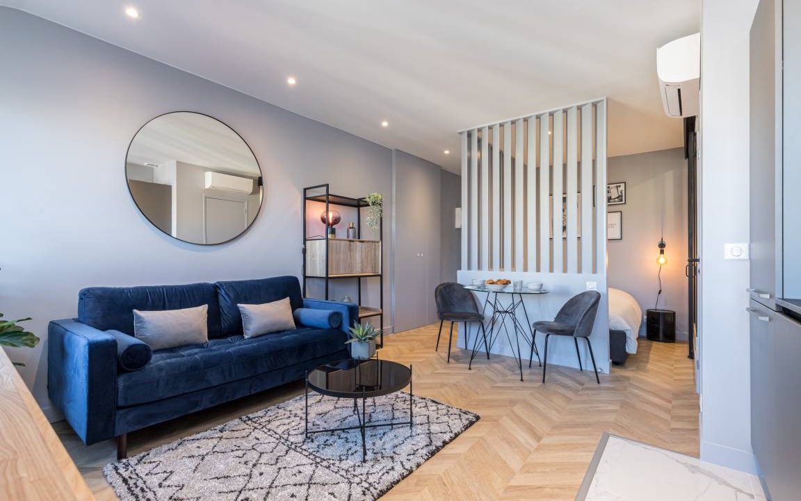 Carre d'Or Apartment | 1 SUEDE