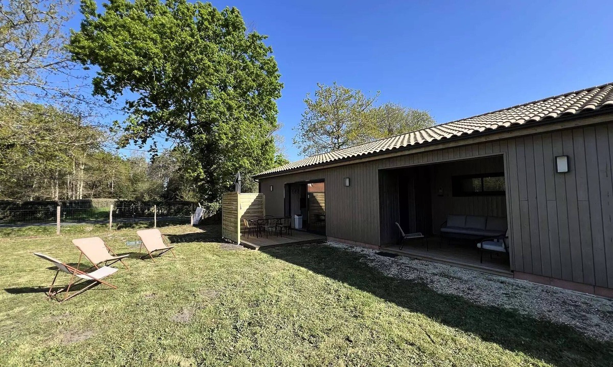 Grayan-Et-L'Hopital Villa | 120 - The perfect getaway for time with family or friends