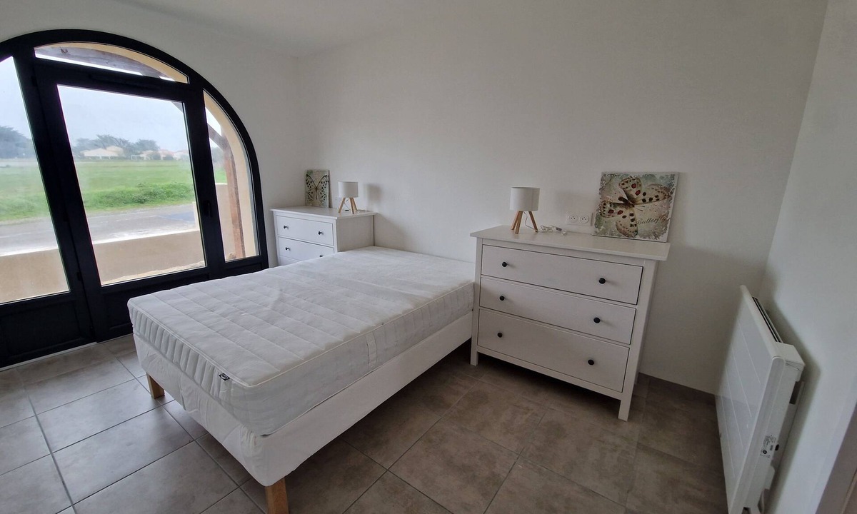 Prefailles House | 14-person gîte with sea view, a stone's throw from the beach
