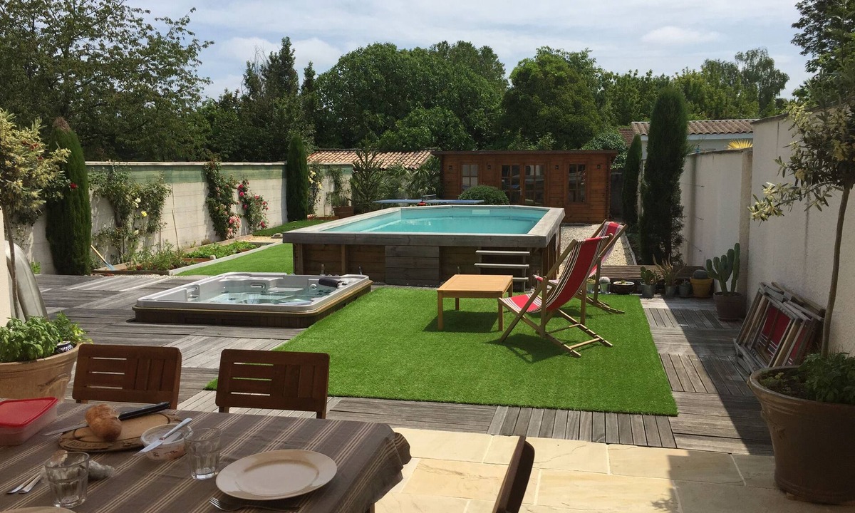 Bruges House | 15 mn Bordeaux center near Bassin Arcachon St-Émilion ocean swimming SPA garden