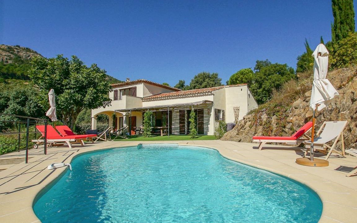 La Garde-Freinet Villa | 180 m² Villa ∙ 4 bedrooms ∙ 8 guests