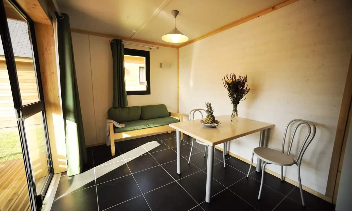 Saint-Genies Villa | 2-Bedroom Vacation Rental for 4 People (Accessible)