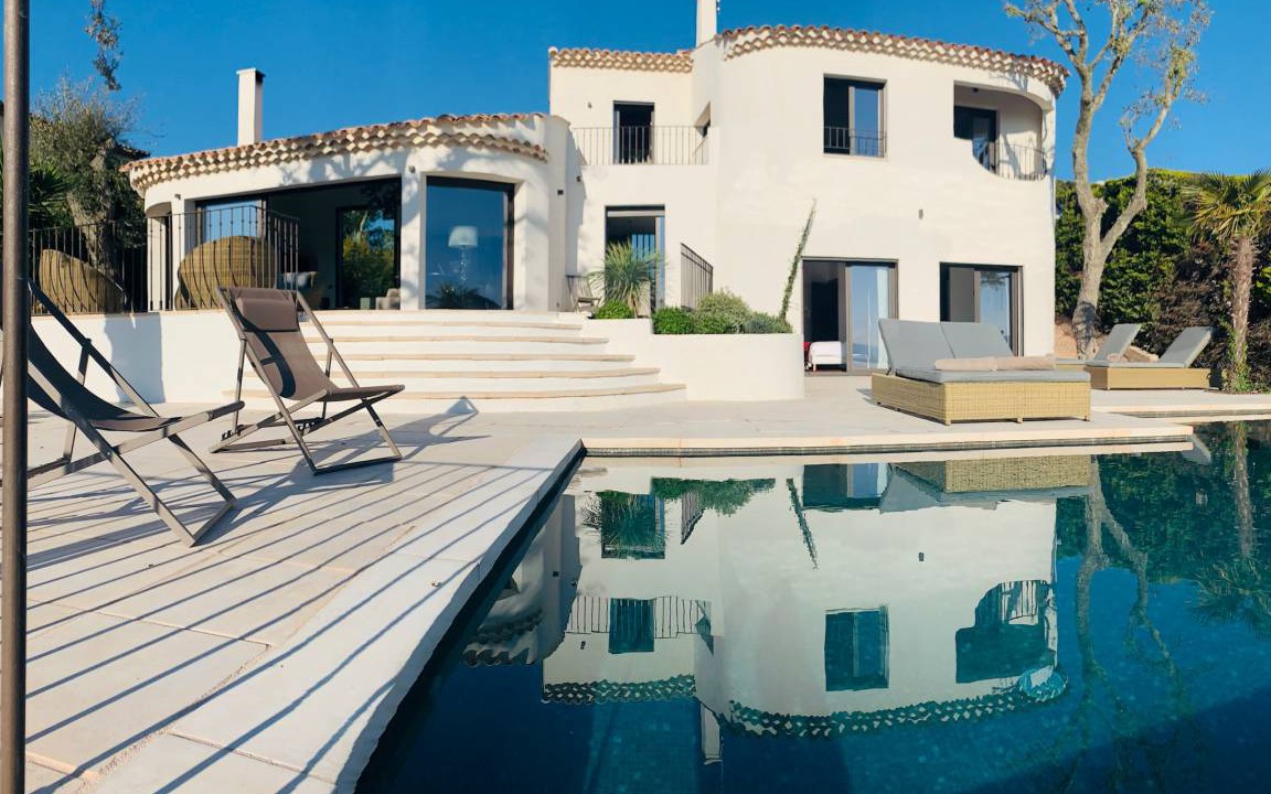 Mandelieu-La-Napoule Villa | 200 m² Villa ∙ 4 bedrooms ∙ 8 guests
