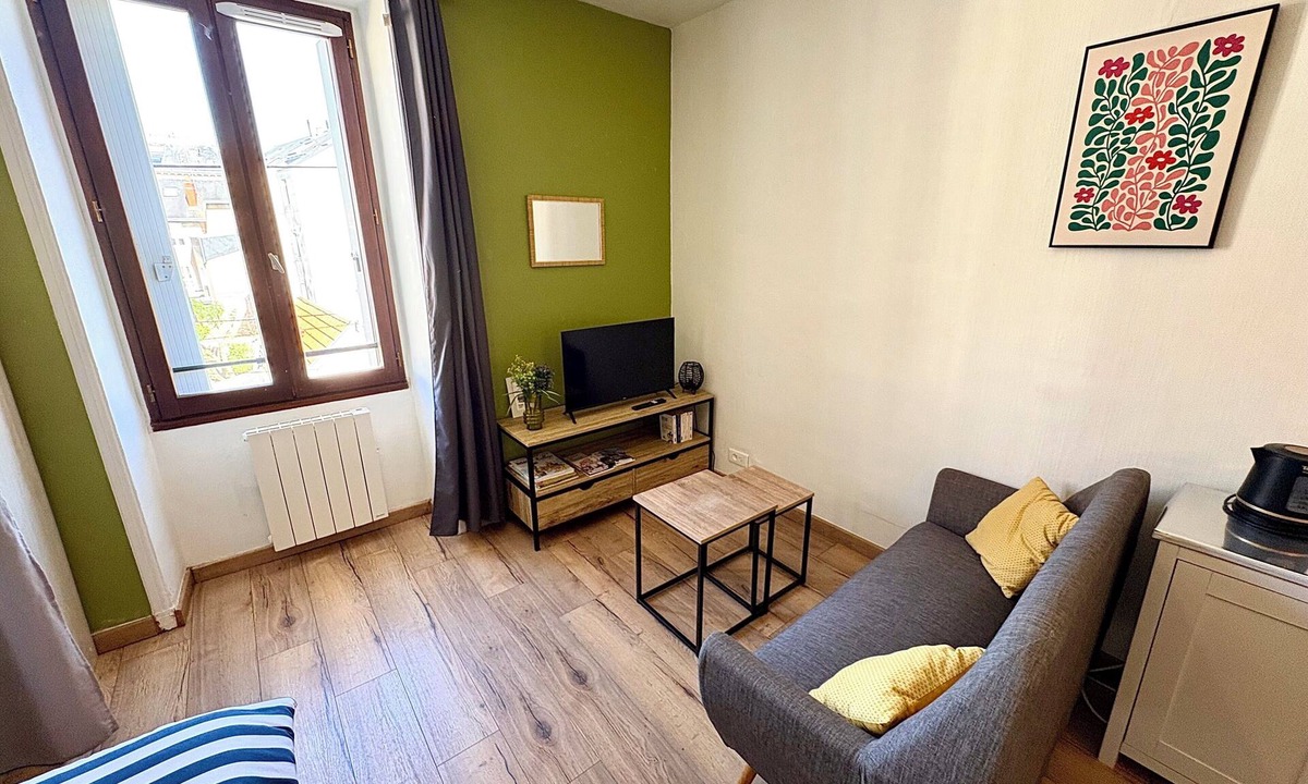 Coulmiers-Jardin des Plantes Apartment | 25m² Studio near Station & Jardin des Plantes