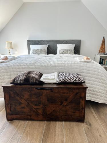 Saint-Lyphard House | 3 Maisons climatisées à la campagne à dix minutes des plages de la presqu'ile guérandaise- idéal we au calme- télétravail wifi fibre- Netflix,Canal, Disney, Prime- animaux acceptés