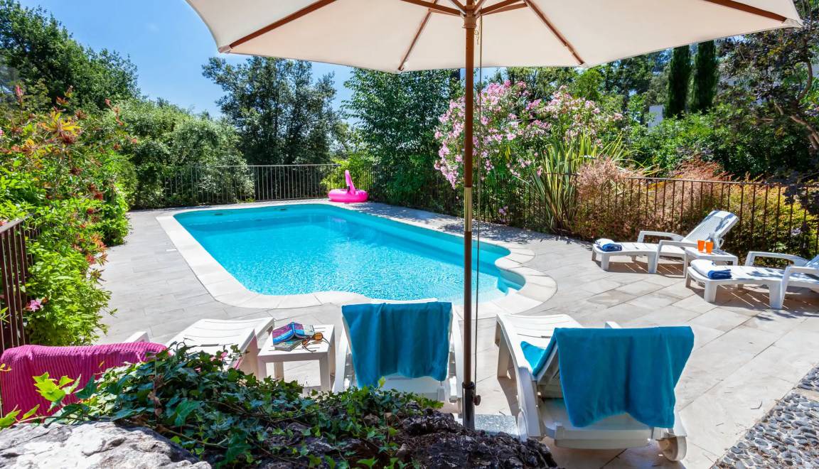 Roquefort-les-Pins House | 35 m² House ∙ 1 bedroom ∙ 4 guests