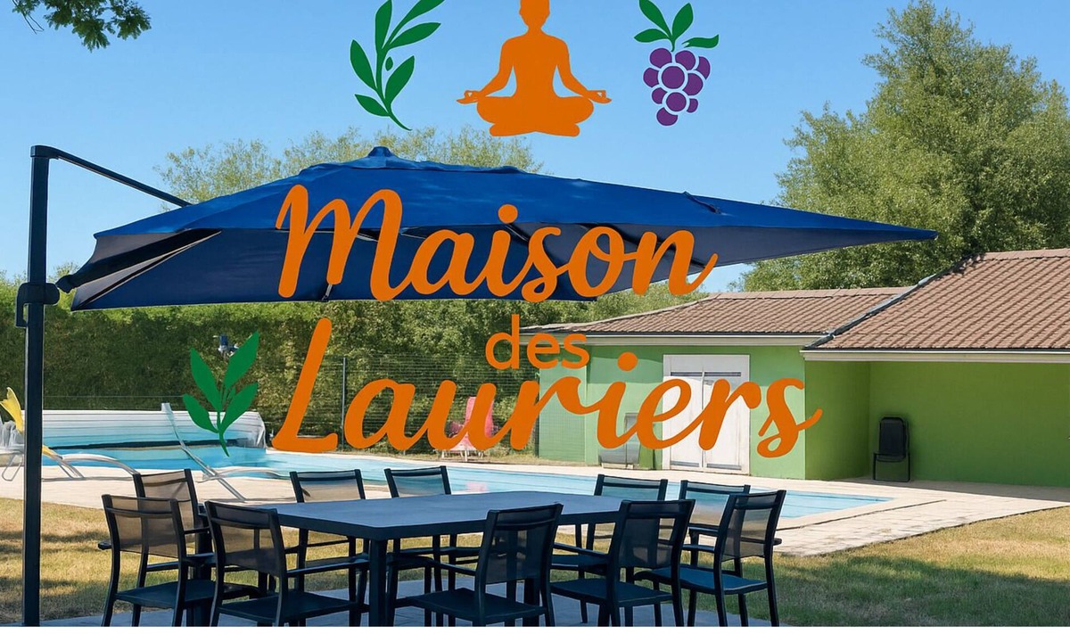 Bonzac Villa | 5- or 3-bedroom house (contact us for rates) Large garden, pool, near Saint-Émilion