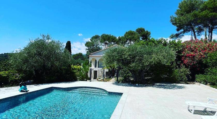 Le Collet Apartment | 64 m² Apartment ∙ 2 bedrooms ∙ 4 guests