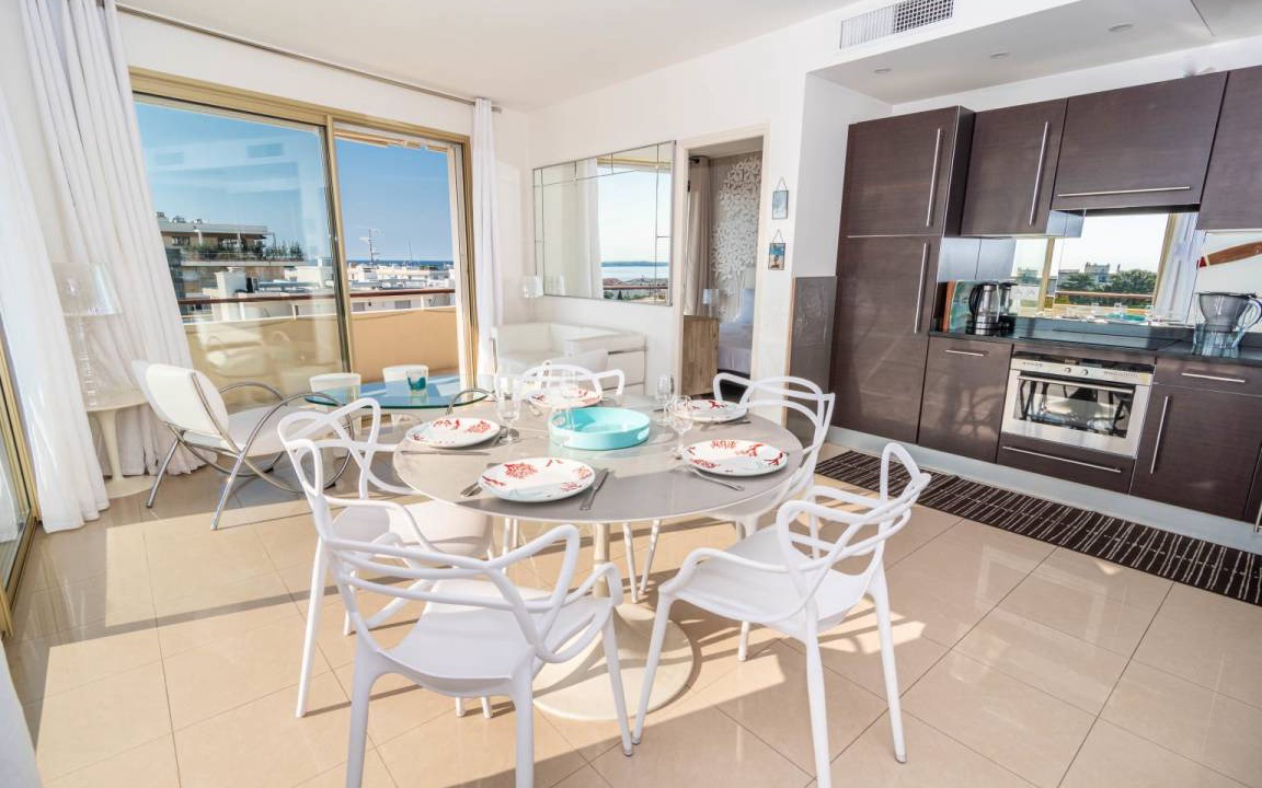Cannes Apartment | 73 m² Apartment ∙ 3 bedrooms ∙ 6 guests