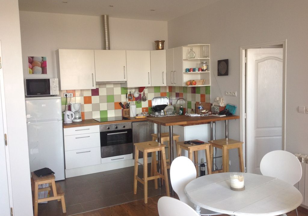 La Castellane Apartment | A little corner of paradise: Plein Apartment Marseille Centre