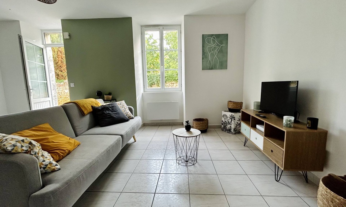 Le Gua House | Agréable Maison à 14kms de la mer