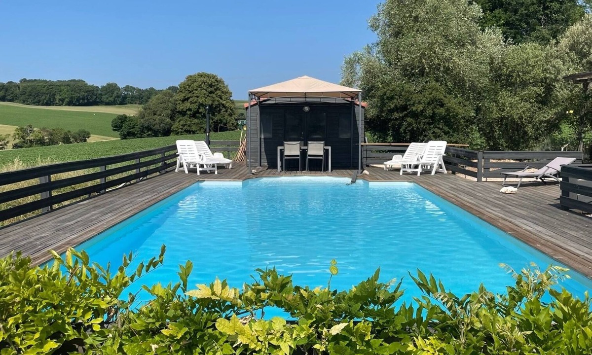 Lavardac House | Amazing views, private pool, only 8 mins walk to town with local amenities.