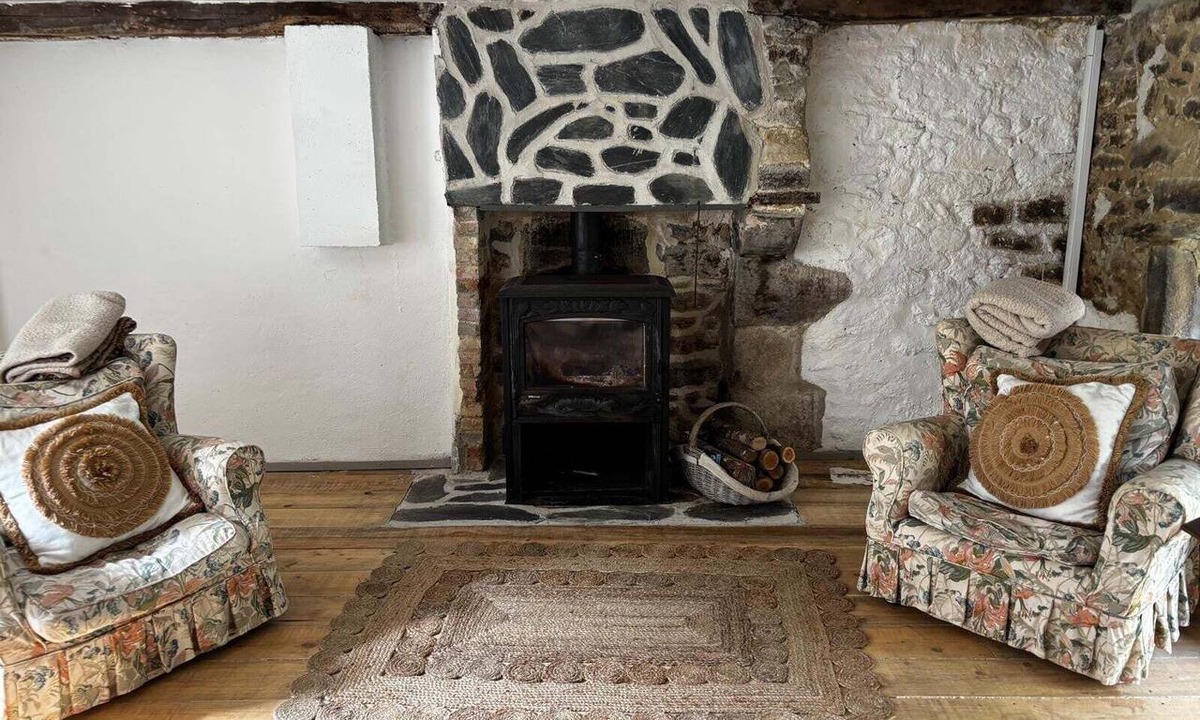 Saint-Eloi House | An 18th-century vacation rental in the heart of the Creuse countryside