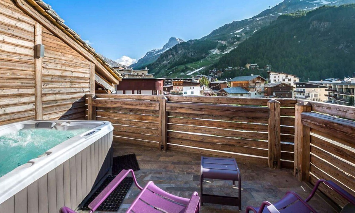 Val-d'Isere Villa | Apartment Adalene - Five Bedroom Villa, Sleeps 10