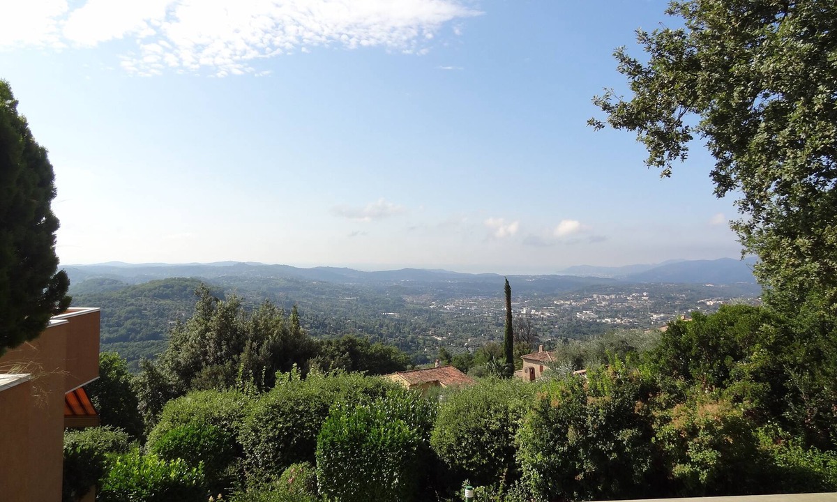 Grasse Apartment | Apartment Grasse (30 'Cannes and Nice), sea view, swimming pool, wifi