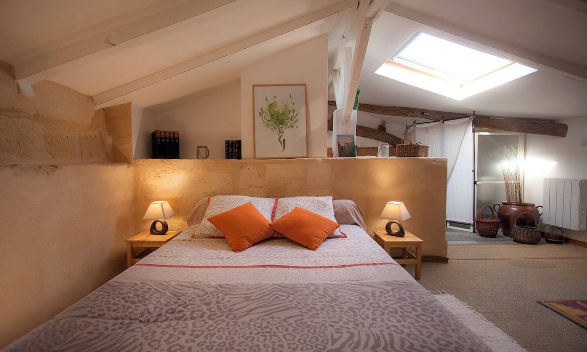 Mombrier Apartment | Apartment in an 1850 farmhouse on the Charruaud estate