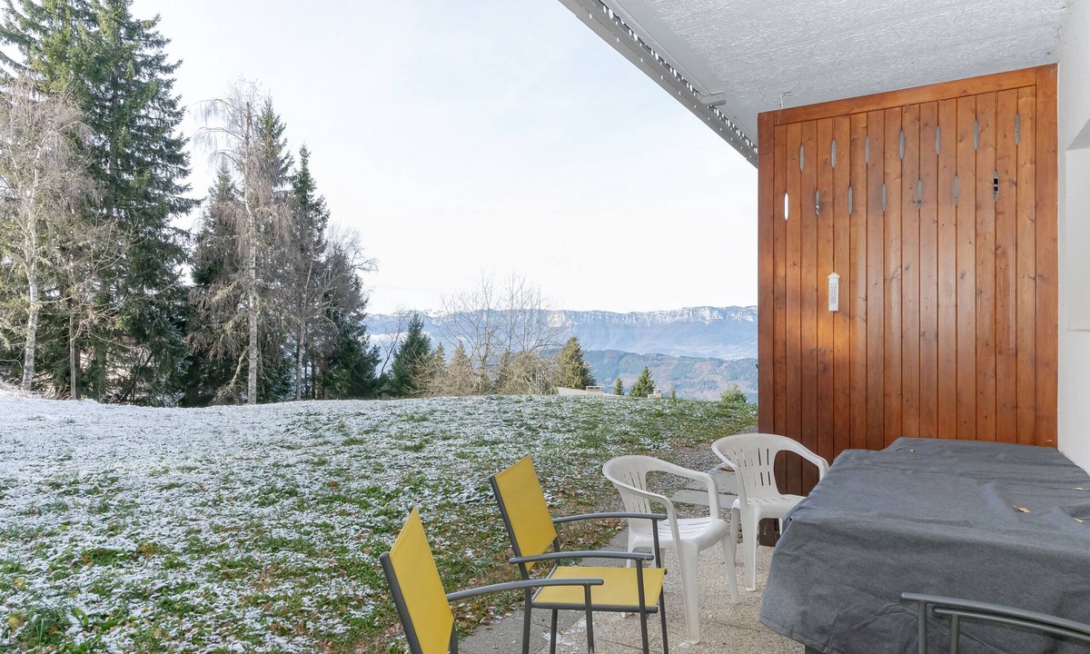 Allevard Apartment | Apartment 'Plein Ciel' with Mountain View, Private Terrace and Shared Garden