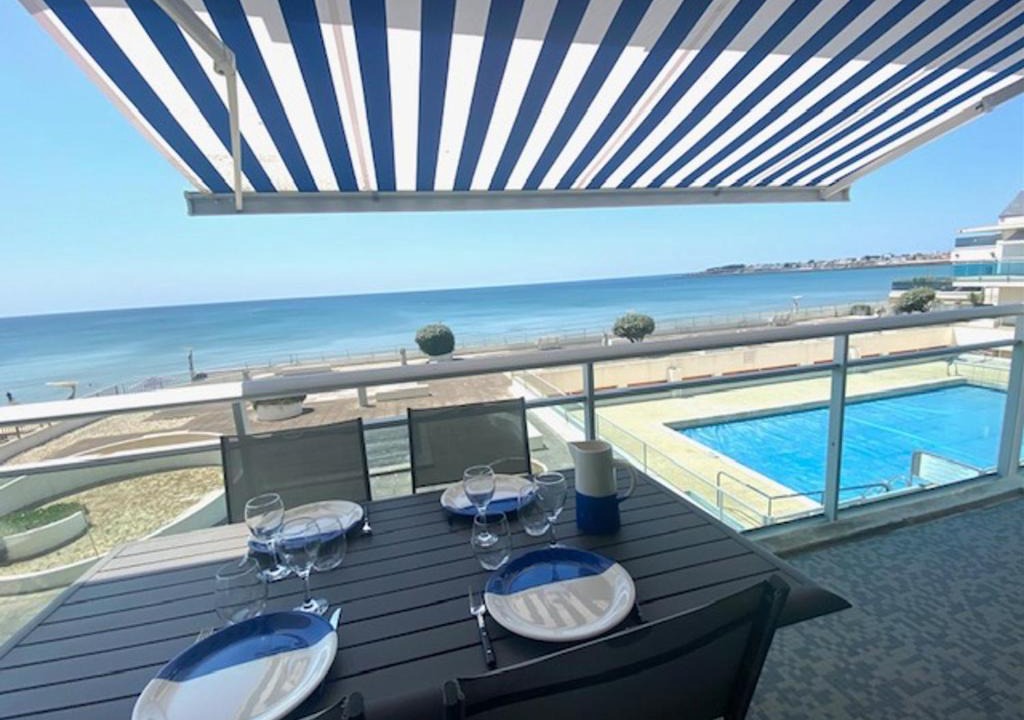 Saint-Gilles-Croix-de-Vie Apartment | Appartement Saint-Gilles-Croix-de-Vie, 3 pièces, 6 personnes - FR-1-428-78