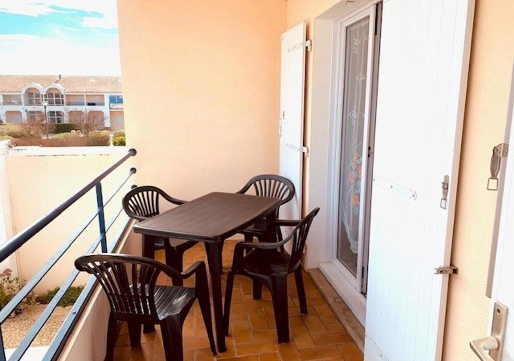 Bretignolles-sur-Mer Apartment | Appartement à 100m de la Plage du Marais Girard - 1 Chambre + Mezzanine - Parking Privatif - FR-1-231-211