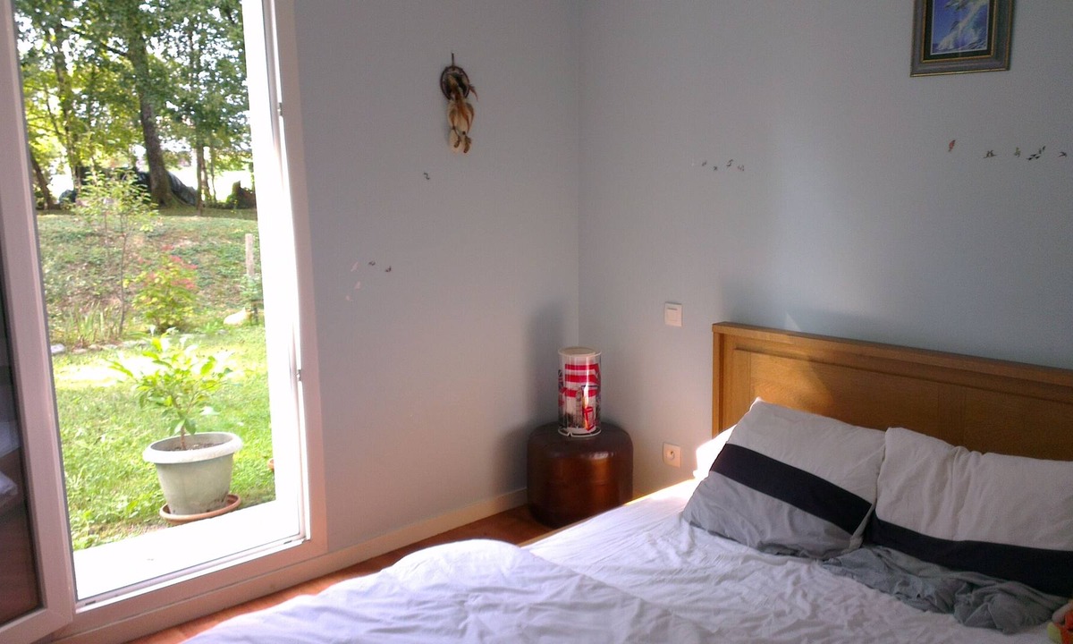 Lahonce Apartment | Appartement Avec Jardin Privée à L'orée du Bois