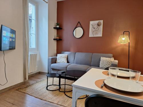 Salies-de-Bearn Apartment | Appartement Saliora