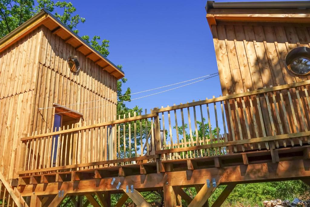 Chartrier-Ferriere Cabin | Au coeur de nos bois