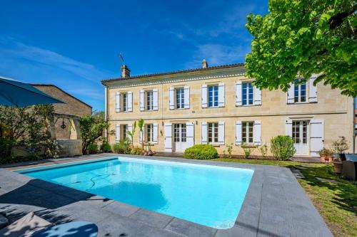 Grezillac House | Au puits ancien Maison en pierre avec piscine proche Bordeaux
