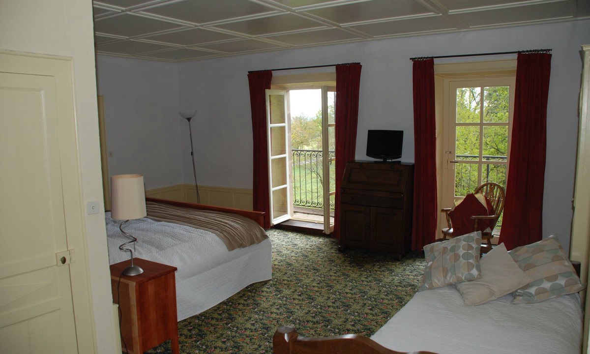 Saint-Julien-aux-Bois Bed & Breakfast | B&B Chateau Le Bois