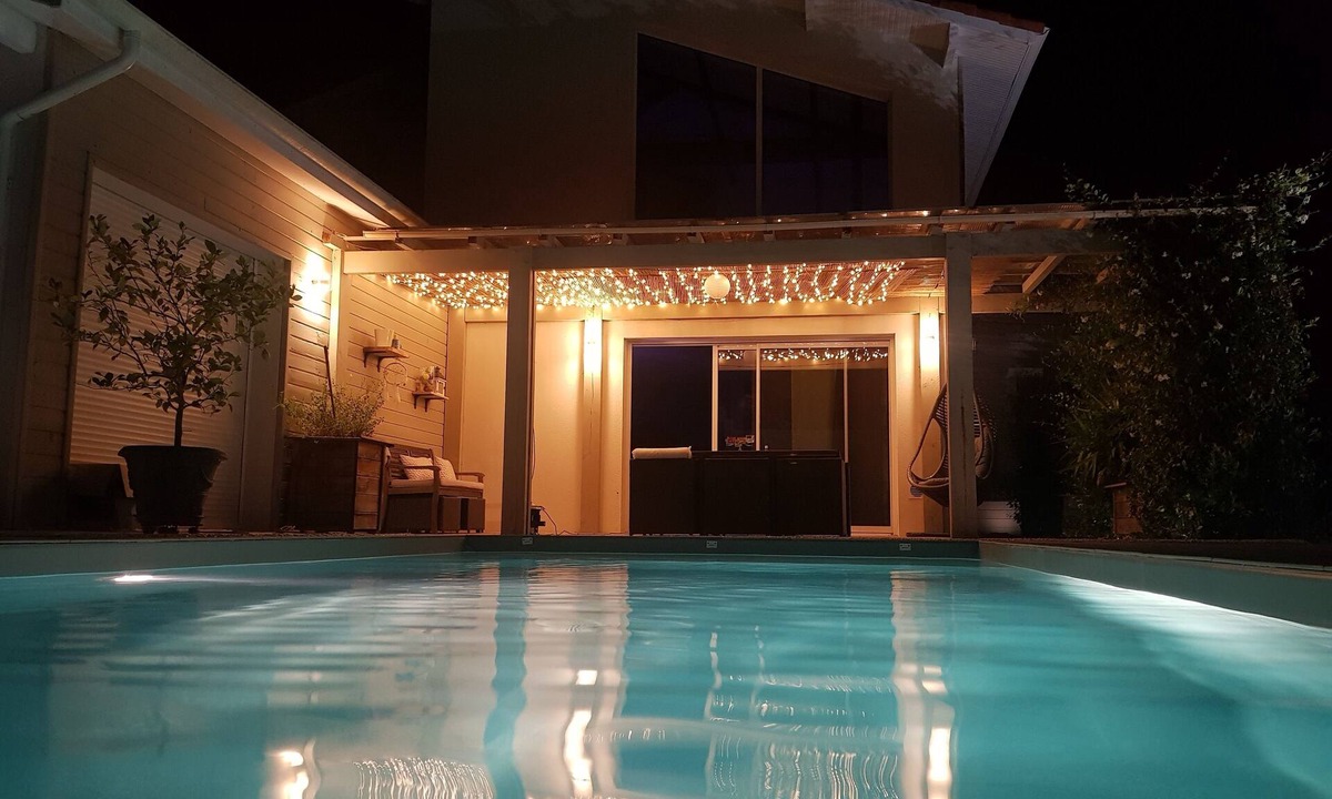 Gourbera House | Beautiful contemporary house with pool and pool house in a quiet village.