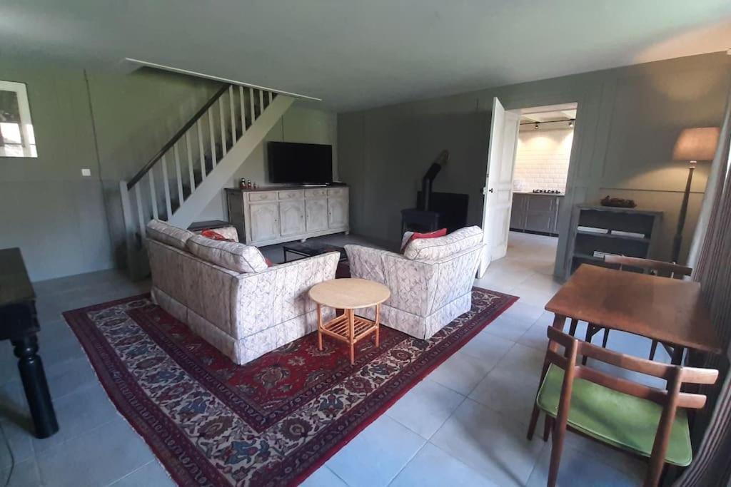 Criteuil-la-Magdeleine House | Beautiful, luxurious and ideally situated cottage