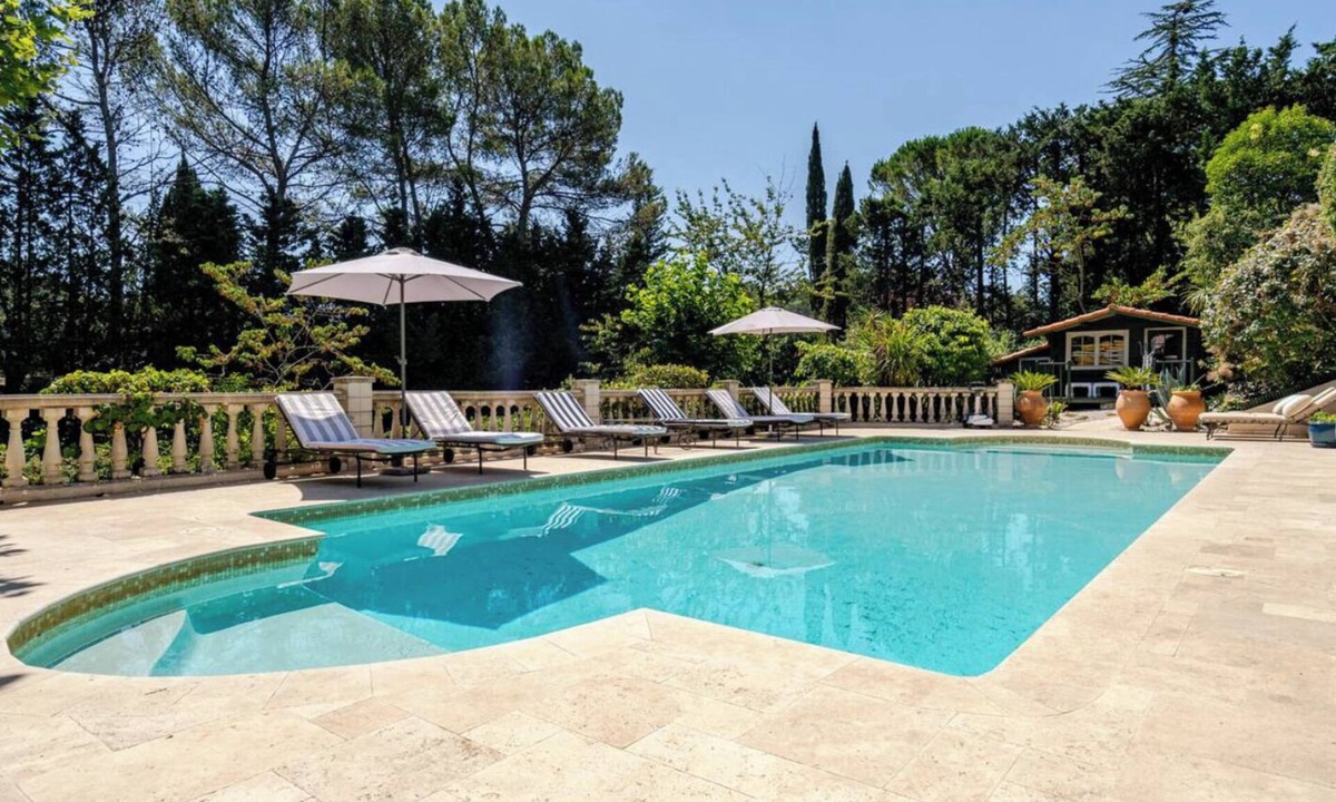 Valbonne Villa | Beautiful Provençal villa just a few minutes' walk from the village of Valbonne