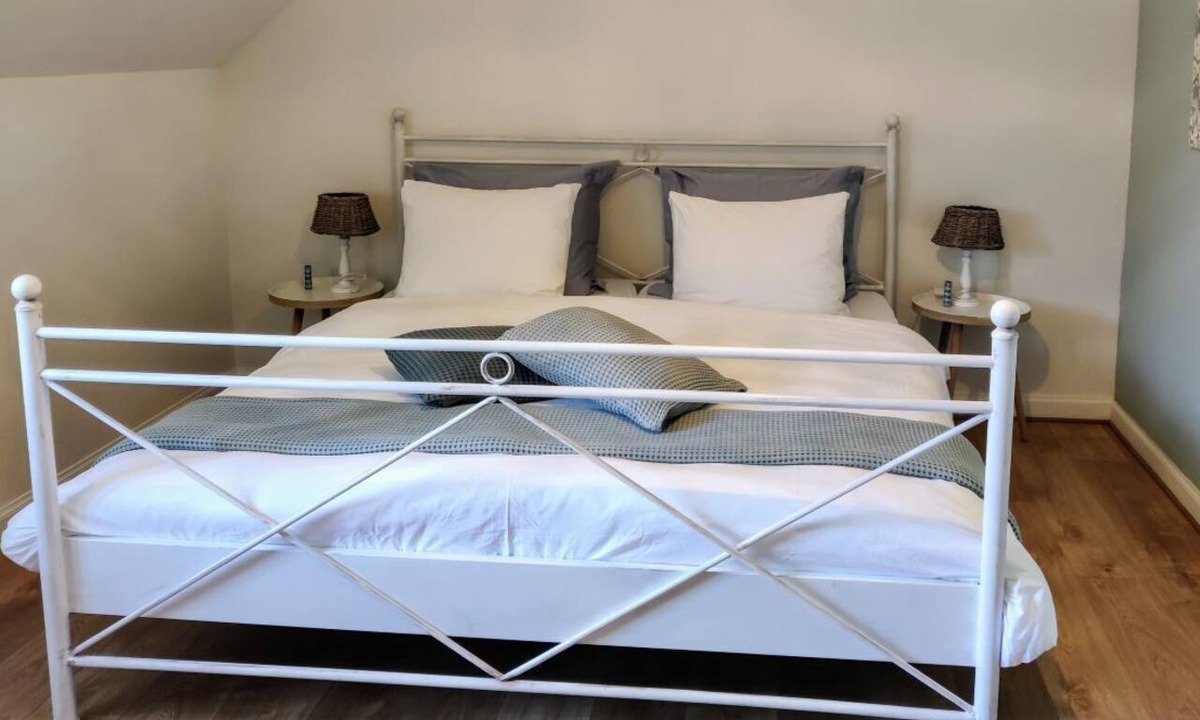 Eguzon-Chantome Bed & Breakfast | Bed & Breakfast Chez Mon Reve