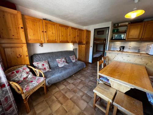 La Clusaz Apartment | BIBLOS 15 - Appartement centre village et proche pistes - Parking
