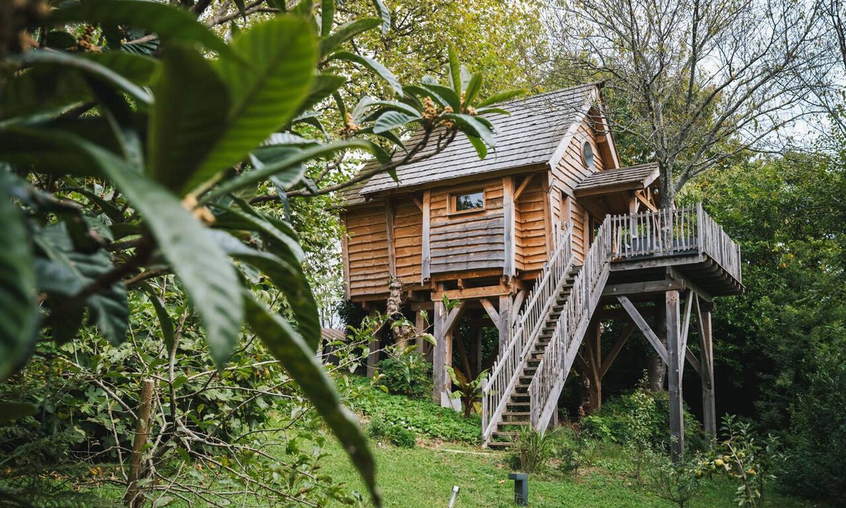 Urcuray Cabin | Cabin located in a natural environment, located between sea and mountain.