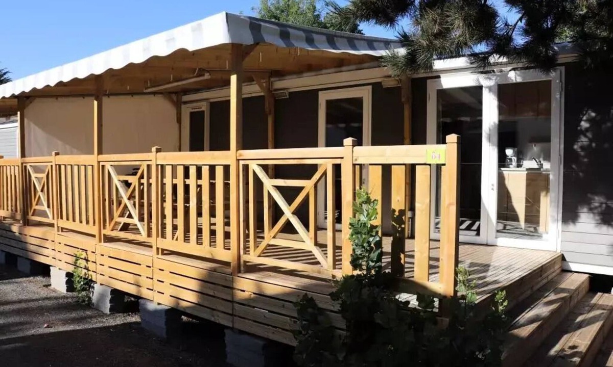 Bretignolles-sur-Mer House | Camping Les Alouettes* - Mobile home Excellence 5 rooms 8/9 people
