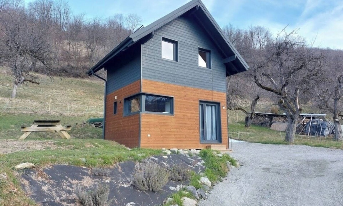 Montaimont Ski Chalet | Chalet Montaimont near St François Longchamp, calm and serenity.