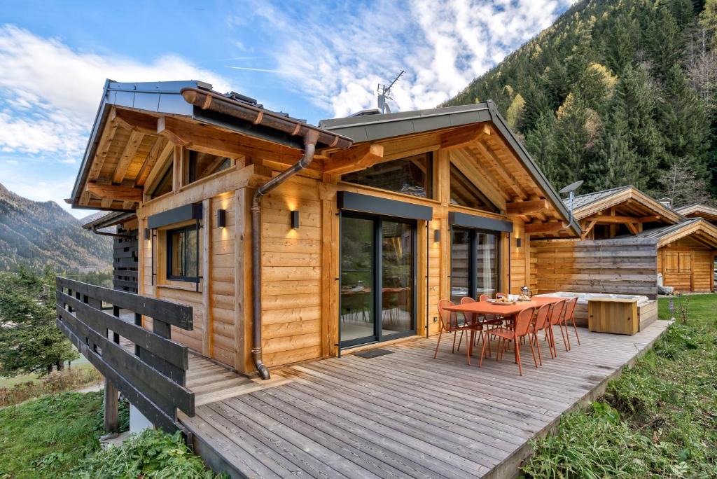 Le Lavancher Ski Chalet | Chalet Green Forest