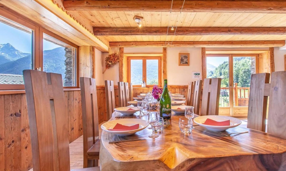 Villaroger Ski Chalet | Chalet, wifi, 50m from shops, sauna, terrace, balcony, parking, 170-180m², Les Arcs