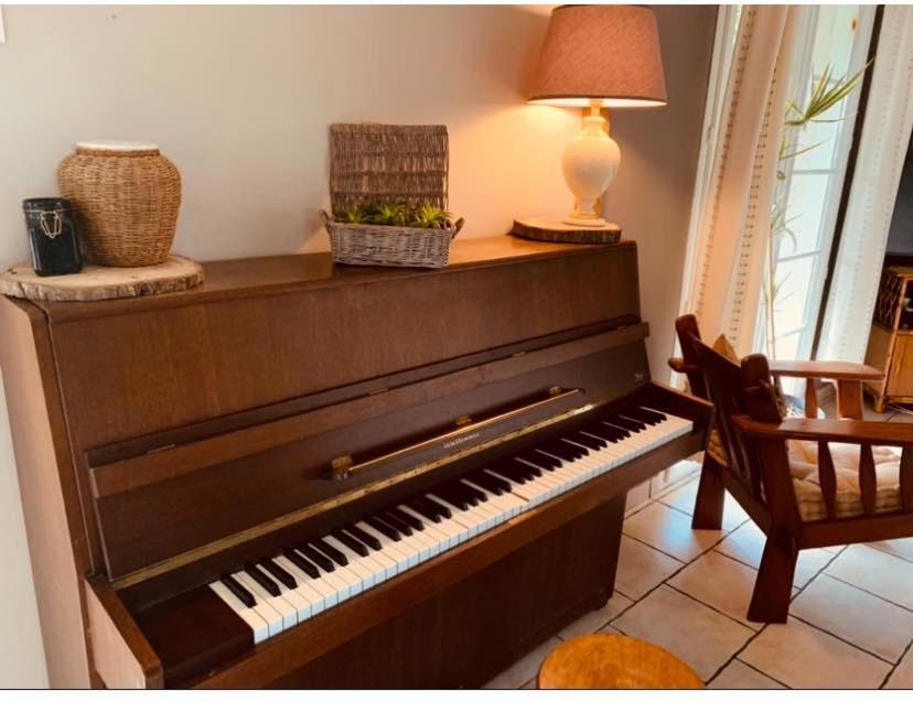 Corcoue-sur-Logne Bed & Breakfast | Chambre d'hôtes Sous Les Grands Chênes LOVE