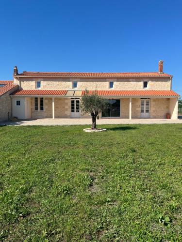 Jau-Dignac-et-Loirac House | Charmante maison viticole dans le Médoc