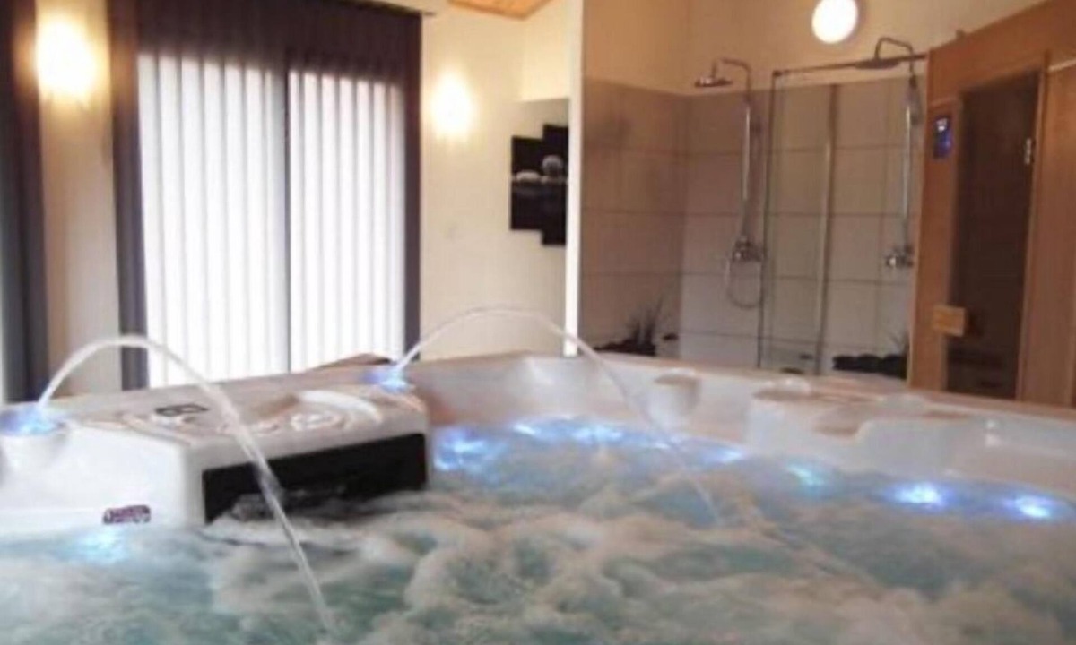 Gavaudun Resort | Charming 1-bedroom resort with WiFi, AC in fantastic Gavaudun