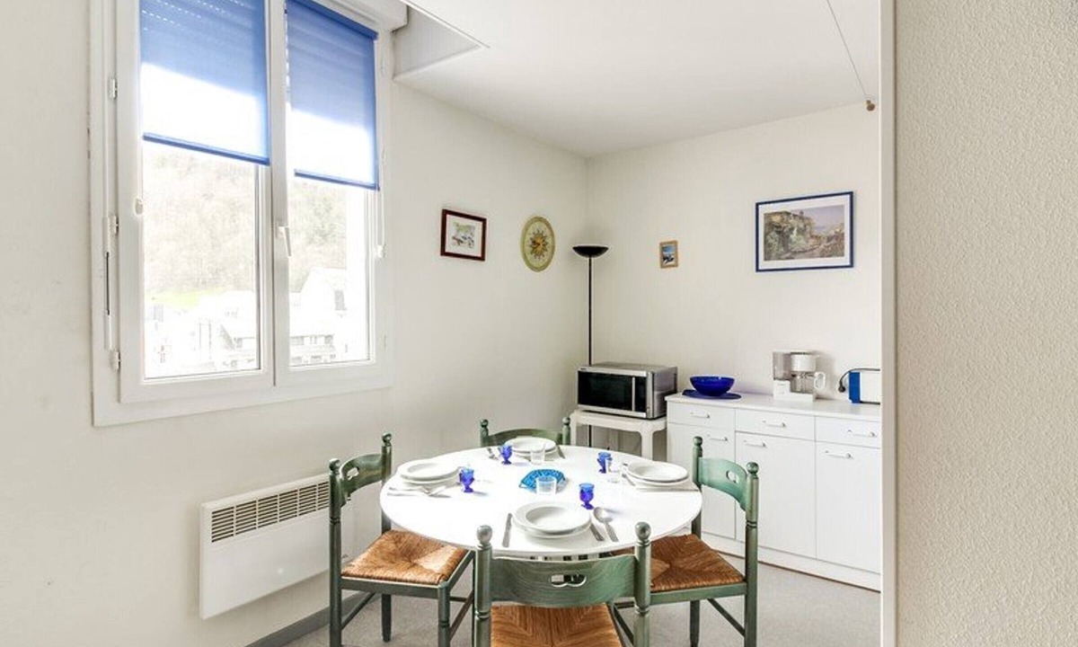 Cauterets Apartment | Charming 4-Person Apartment with 1 Bedroom, Central Location, Near Ski Lifts