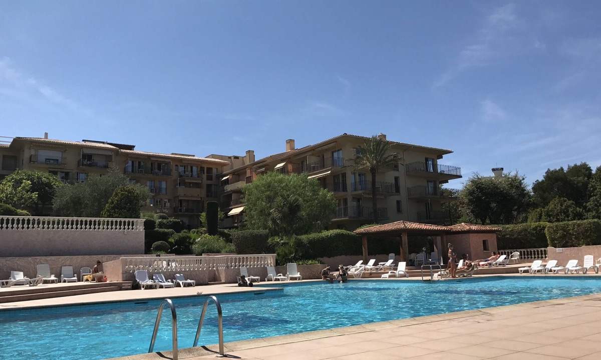 Cote d'Azur- French Riviera Apartment | Charming Appt. Ground floor with swimming pool 5 min from Saint Tropez town center