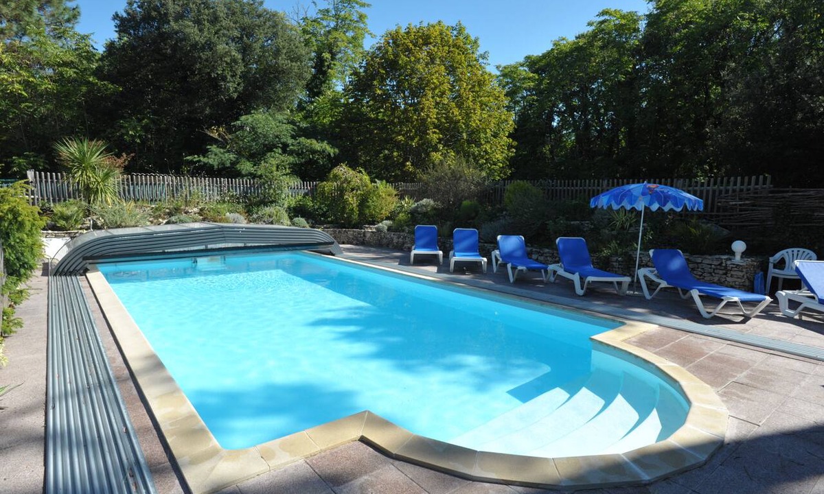 Rivedoux-Plage Villa | Charming house for 6 people, rated 3 stars, with a pool and 3,000 m² of land, in a quiet location