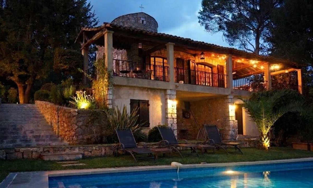 Valbonne House | Charming Provençal villa in Valbonne