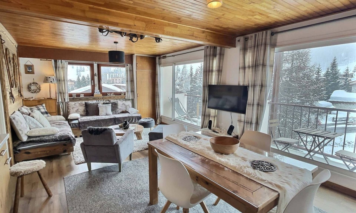 Val-d'Isere Apartment | Charming renovated apartment with Wifi in Val d'Isère for 4 people