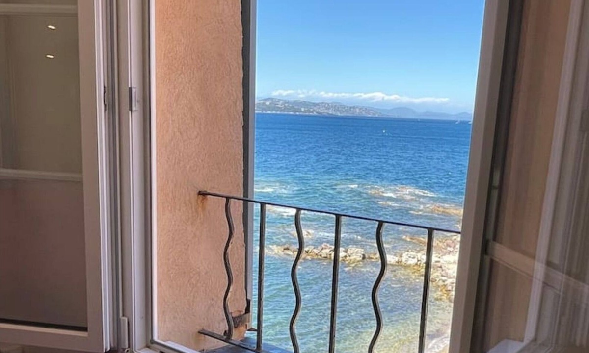 Old Town Apartment | Chiara Saint Tropez