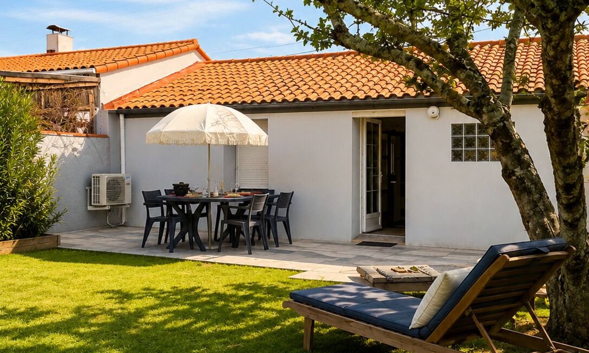 Bourgneuf-en-Retz House | Cocoon House South-facing garden 10-minute drive to the beaches