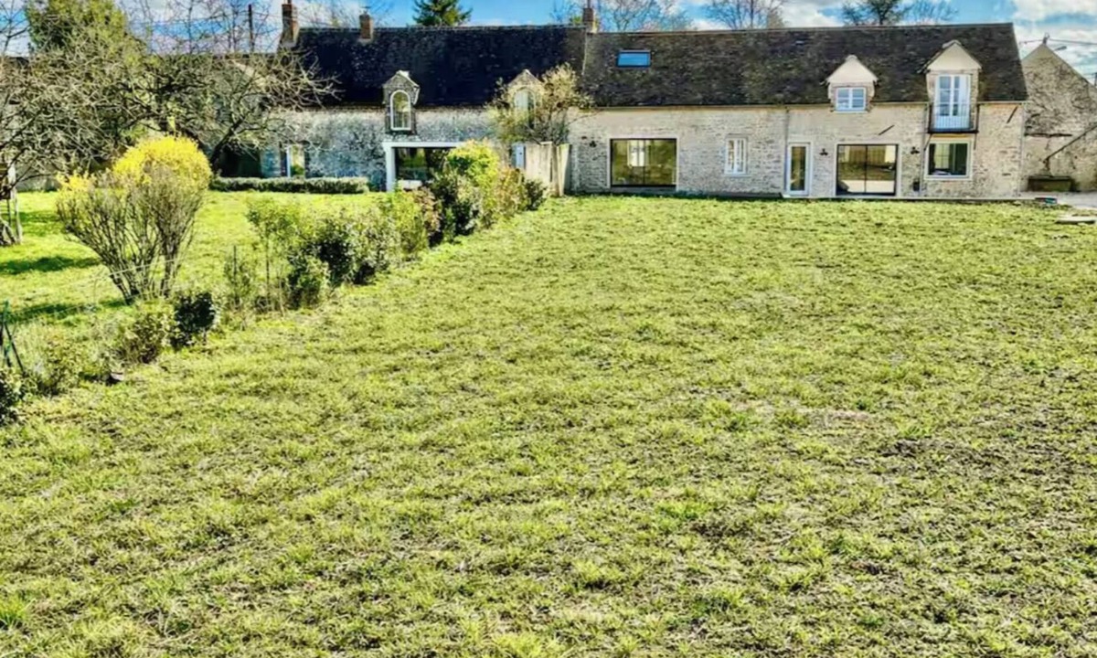 Lorrez-le-Bocage House | Country house 7 bedrooms swimming pool SPA 1h Paris