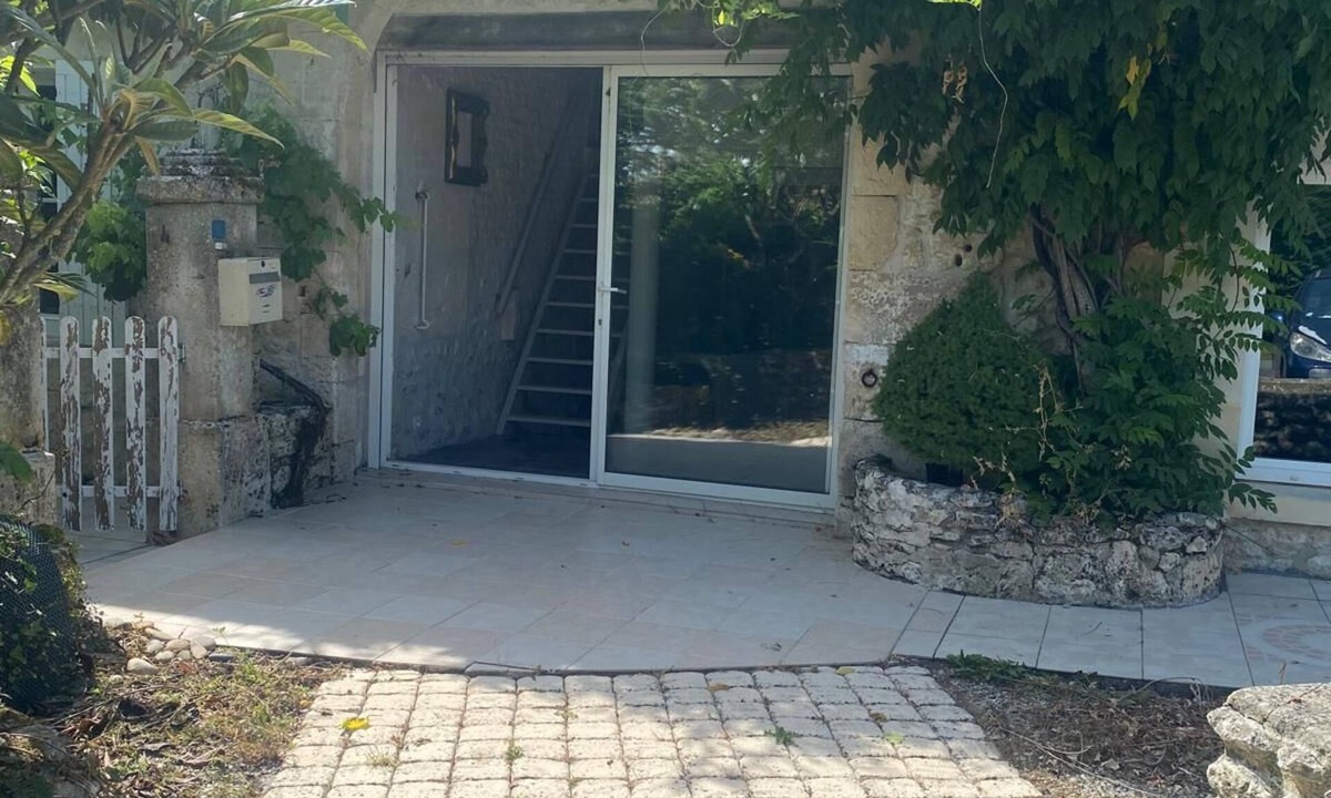 Berneuil House | Country house Berneuil (17460)